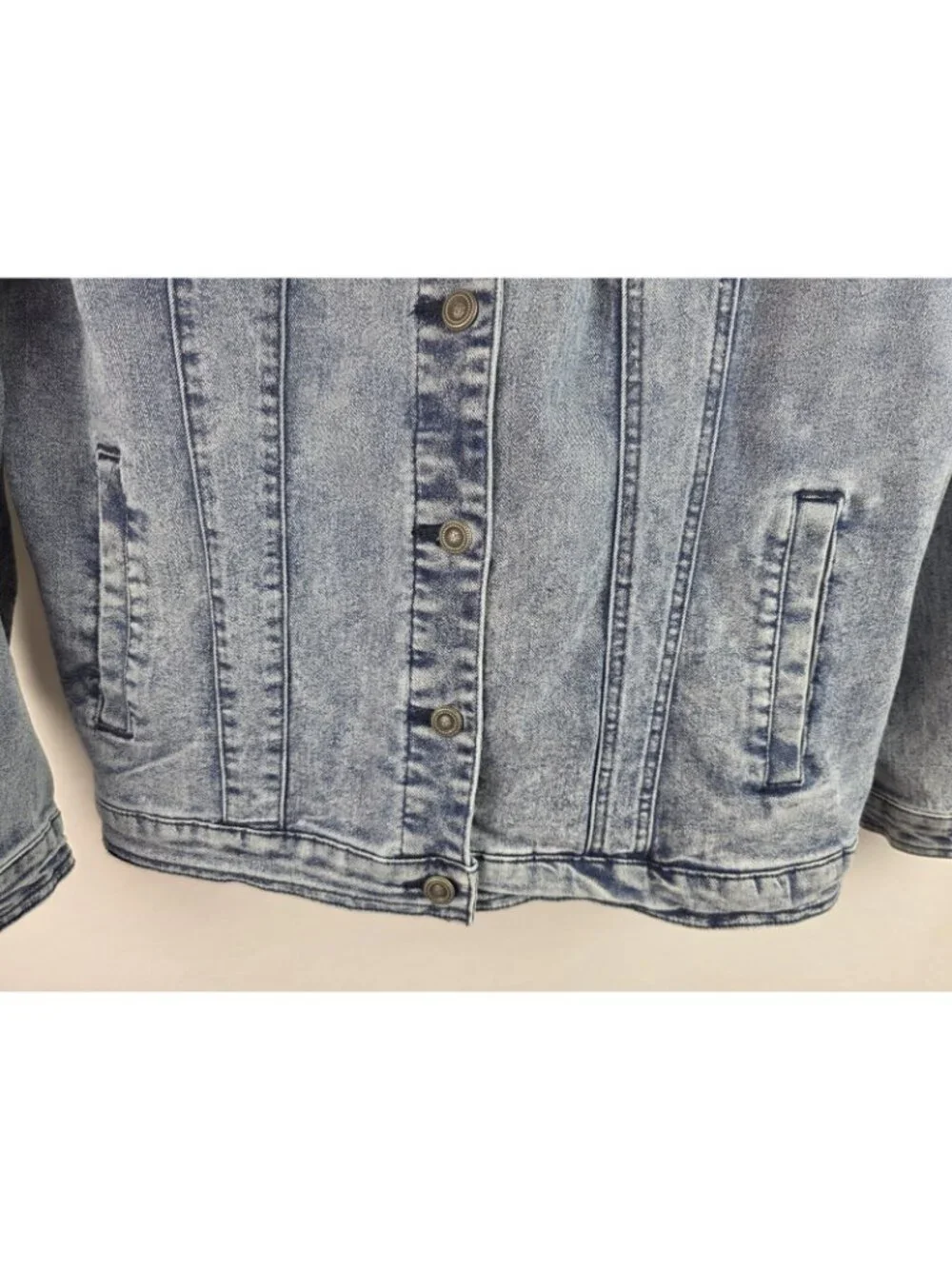 DG2 Diane Gilman Jean Jacket Women's Size 1X Blue Denim Jean Coat Jacket Top